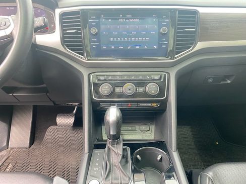 Used 2022 Volkswagen Atlas SE FWD image 18