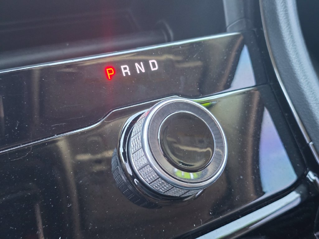 Used 2023 Jeep Grand Cherokee L Limited RWD image 28