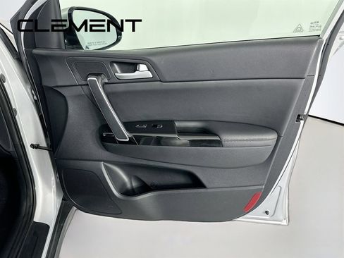 Used 2019 Kia Sportage EX image 34