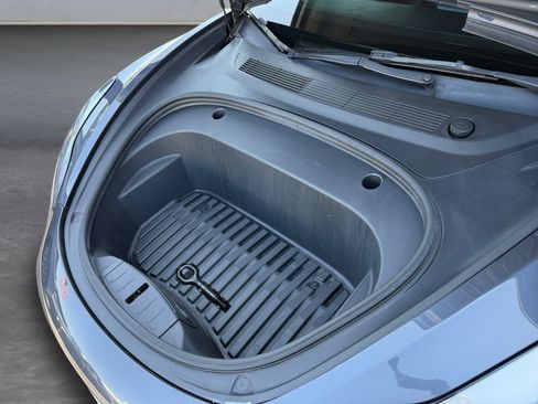 Used 2023 Tesla Model 3 Standard Range RWD image 14