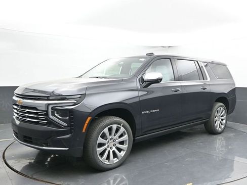 New 2026 Chevrolet Suburban High Country image 5