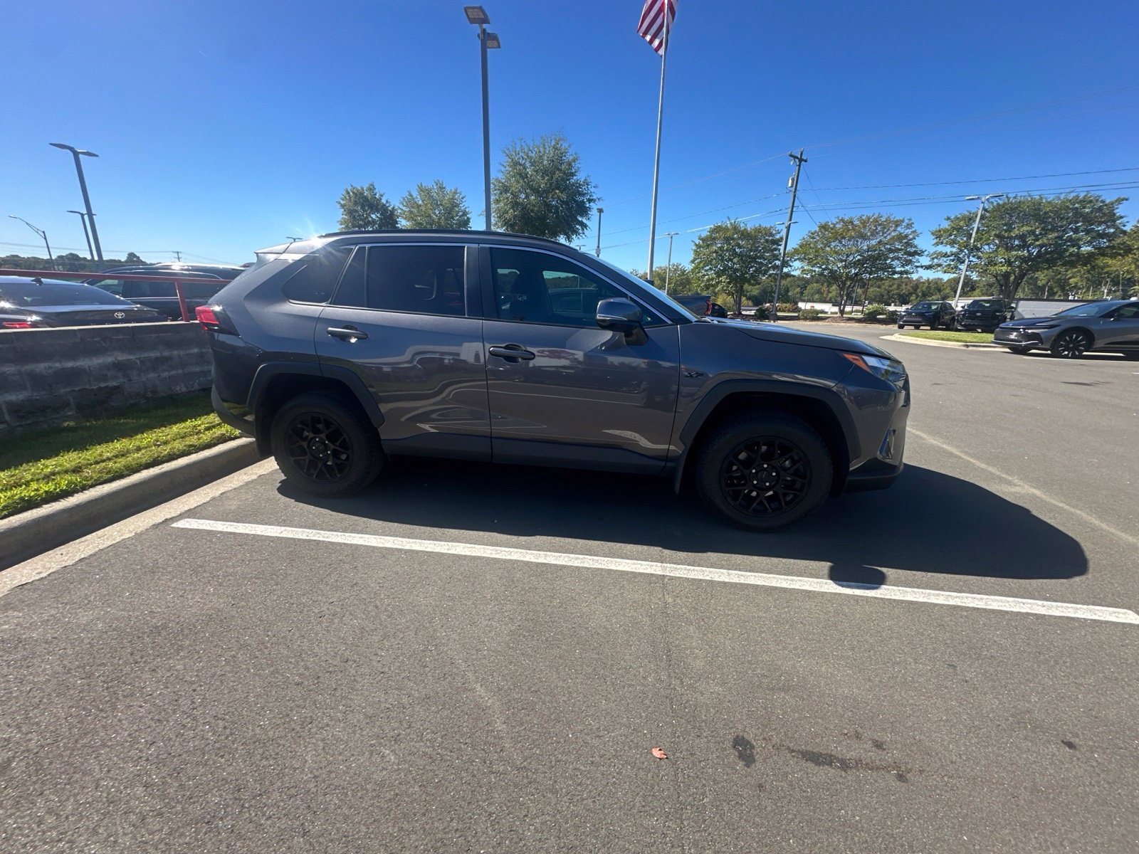 Used 2024 Toyota RAV4 XLE w/ Convenience Package FWD image 19