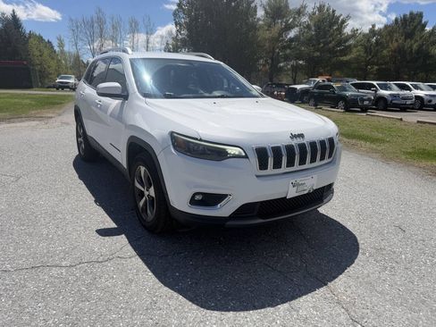 Used 2019 Jeep Cherokee Limited AWD/4WD image 7