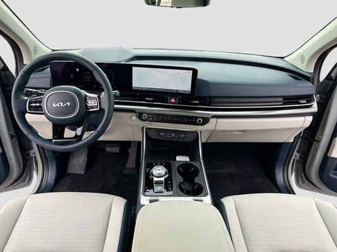 New 2026 Kia Carnival SX Prestige FWD image 3