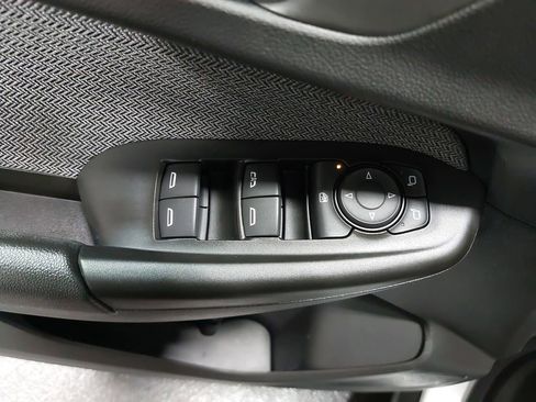 Used 2023 Chevrolet TrailBlazer LT image 28