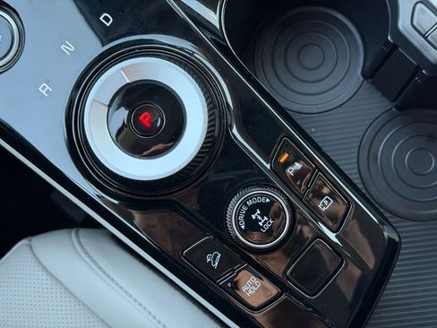 Used 2024 Kia Sportage EX w/ EX Premium Package image 36