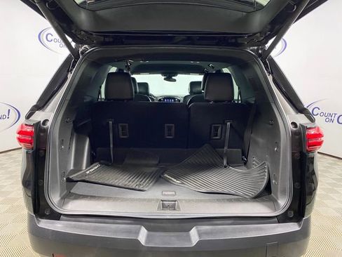Used 2023 Chevrolet Traverse LT AWD/4WD image 25