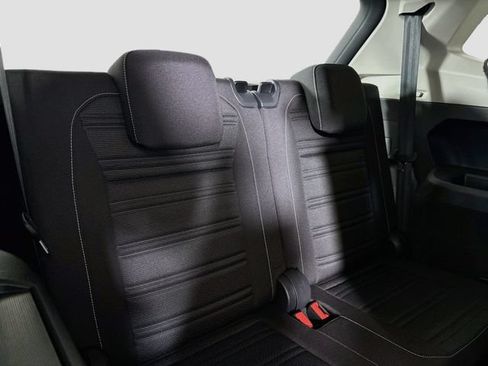 Used 2023 Volkswagen Tiguan S FWD image 32