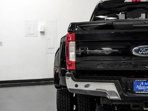 Used 2017 Ford F350 Lariat w/ Lariat Ultimate Package AWD/4WD image 41