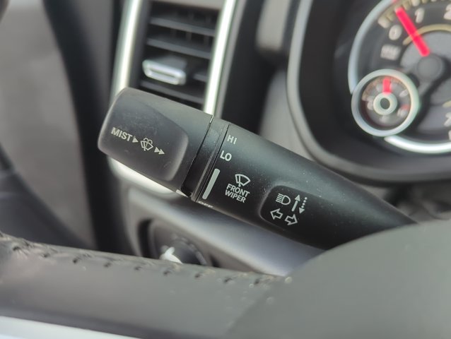 Used 2020 RAM 1500 Big Horn AWD/4WD image 18