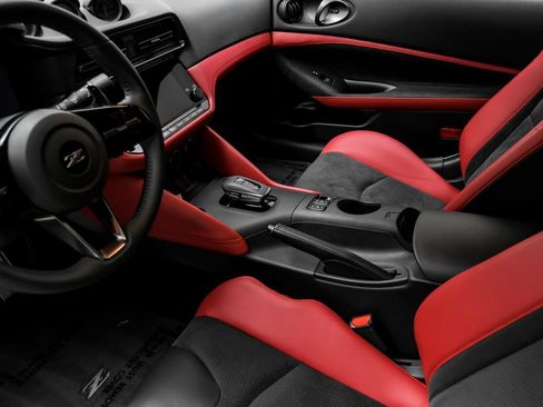 Used 2026 Nissan Z Performance w/ Floor Mat Package RWD image 23