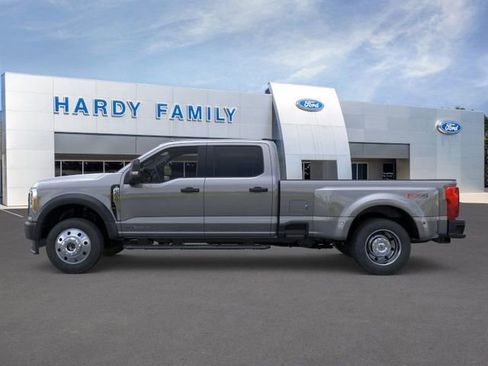 New 2026 Ford F450 XL w/ XL Driver Assist Package image 3