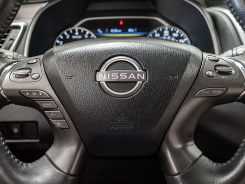 Used 2023 Nissan Murano SV FWD image 12