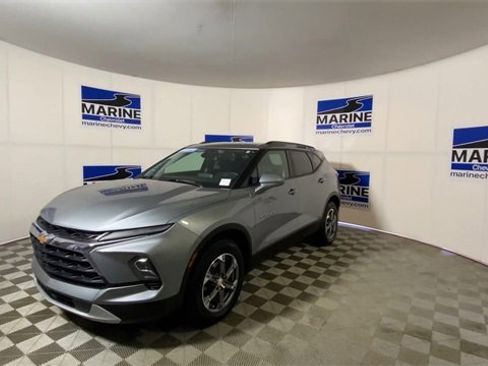 Certified 2024 Chevrolet Blazer LT w/ Convenience Package image 6