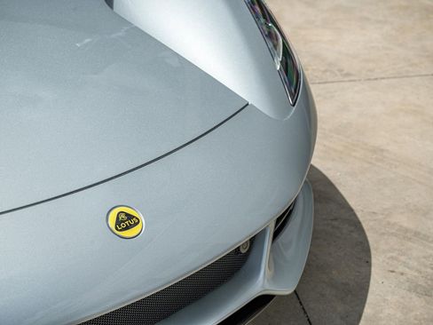 New 2025 Lotus Emira image 4