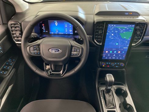 New 2025 Ford Ranger XLT w/ Equipment Group 301A High image 11