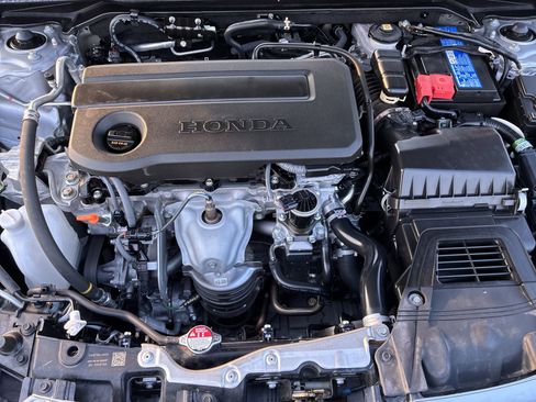 Certified 2025 Honda Civic Sport image 15