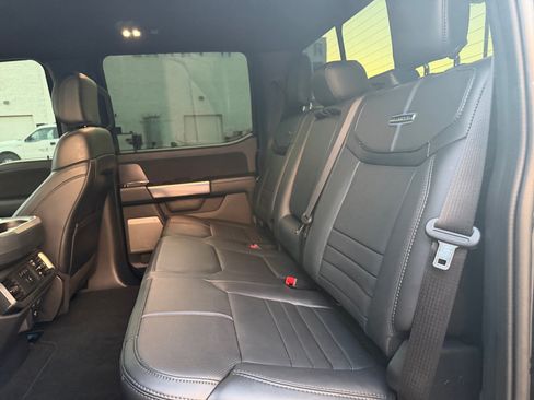 Used 2025 Ford F150 Platinum AWD/4WD image 27