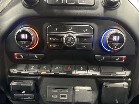 Used 2020 Chevrolet Silverado 1500 LT w/ All-Star Edition image 10