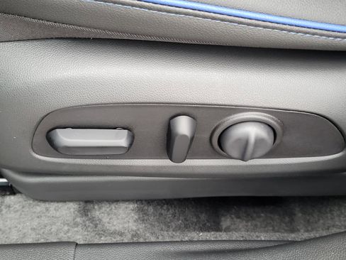 New 2026 Buick Envista Sport Touring image 10