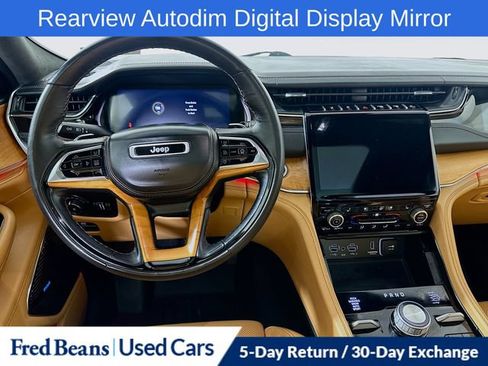 Used 2024 Jeep Grand Cherokee L Summit AWD/4WD image 31