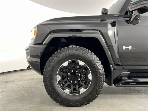 Used 2024 GMC Hummer EV 2X w/ Extreme Off-Road Package image 34