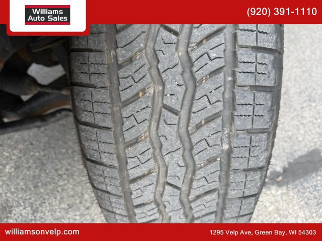 Used 2017 Nissan Armada SV w/ Driver Package AWD/4WD image 26