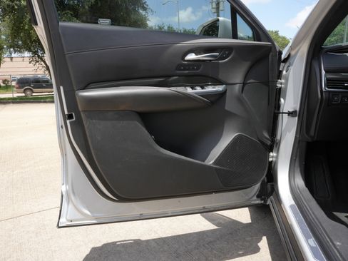 Used 2020 Cadillac XT4 Sport FWD image 17