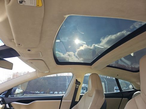 Used 2014 Tesla Model S P85D image 12