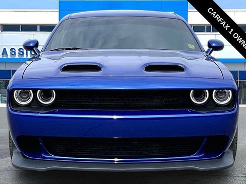 Used 2022 Dodge Challenger SRT Hellcat w/ SRT Black Package RWD image 18