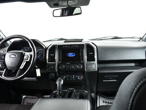Used 2017 Ford F150 XLT w/ Equipment Group 302A Luxury AWD/4WD image 7