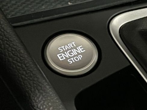 New 2026 Volkswagen Jetta SE image 12