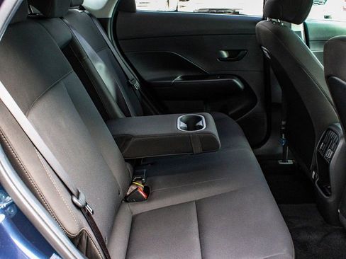 Used 2025 Hyundai Kona SEL AWD/4WD image 37