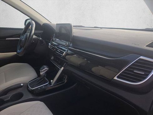 Used 2022 Kia Seltos EX AWD/4WD image 21