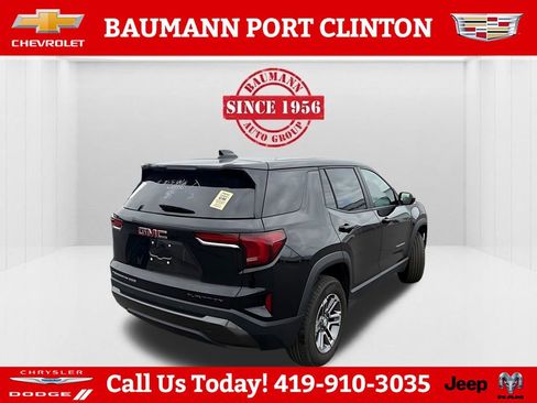 Used 2025 GMC Terrain Elevation AWD/4WD image 7