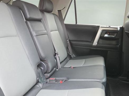 Used 2023 Toyota 4Runner SR5 Premium w/ Moonroof Package image 17