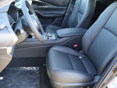 New 2026 MAZDA CX-30 AWD 2.5 S w/ Select Sport Pkg image 40