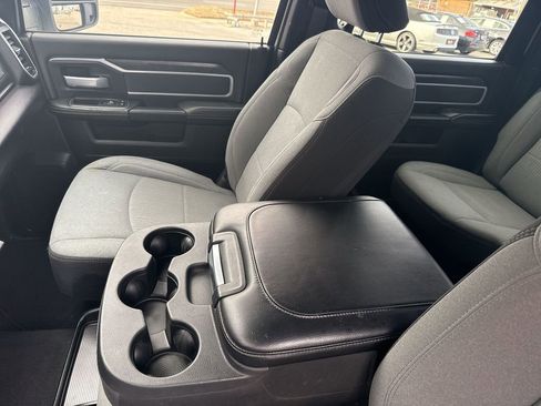 Used 2024 RAM 2500 Big Horn image 23