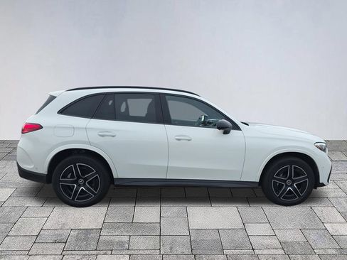 Certified 2025 Mercedes-Benz GLC 300 4MATIC image 8