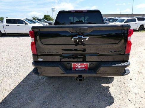 New 2026 Chevrolet Silverado 1500 ZR2 w/ Dark Appearance Package AWD/4WD image 6