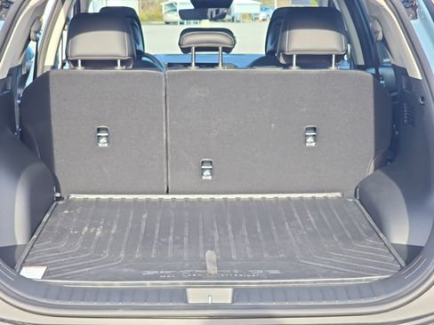 Used 2026 Kia Sportage EX w/ EX Panoramic Sunroof Package image 12