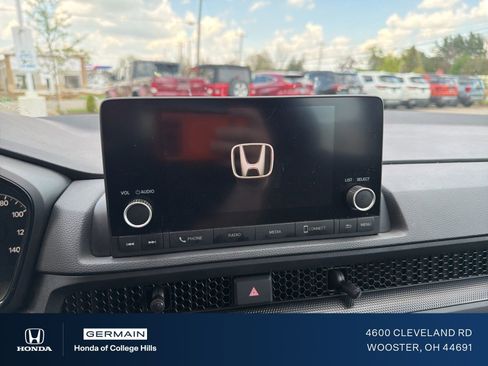 Used 2024 Honda CR-V LX image 18