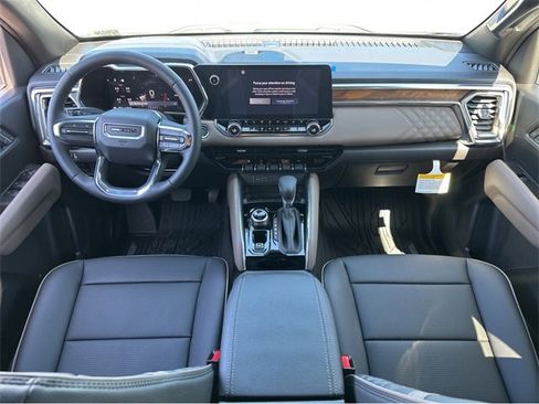 New 2026 GMC Canyon Denali image 18