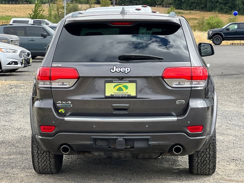 Used 2014 Jeep Grand Cherokee Overland w/ Advanced Technology Group image 5