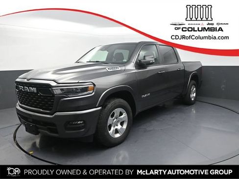 Used 2025 RAM 1500 Big Horn AWD/4WD image 1