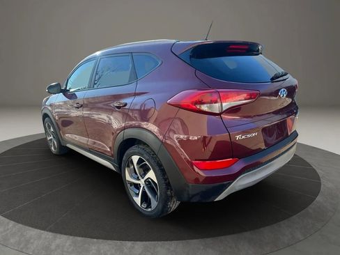 Used 2017 Hyundai Tucson Sport image 7