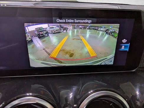 Certified 2022 Mercedes-Benz GLB 250 image 16