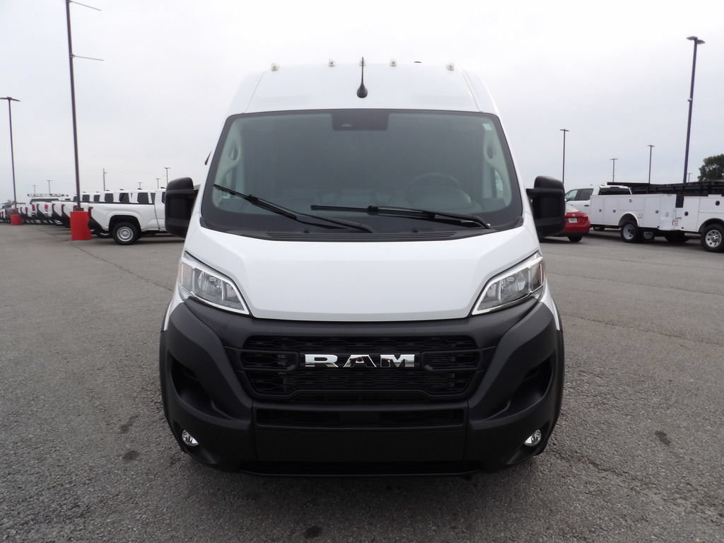 Used 2026 RAM ProMaster 2500 w/ Convenience Group FWD image 12