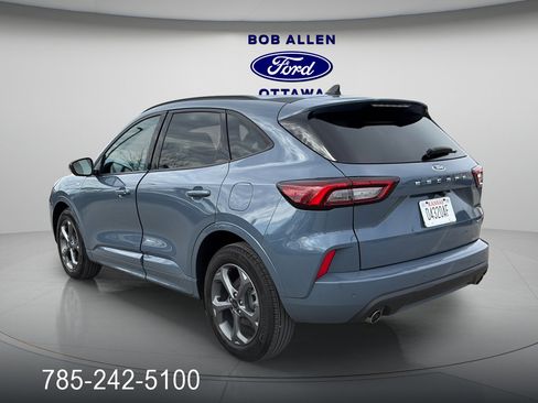Used 2024 Ford Escape ST-Line w/ Equipment Group 301A image 11
