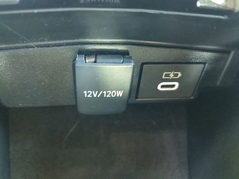 Used 2023 Toyota Corolla SE image 27